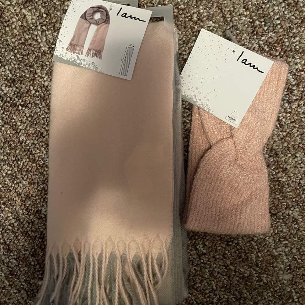 Brand New Women’s Scarf and Headwear